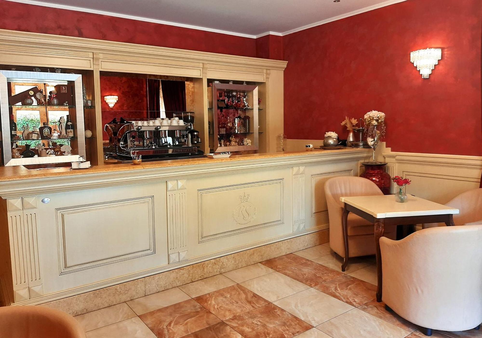 Regina Di Saba - Hotel Villa Per Ricevimenti Grottaminarda Extérieur photo