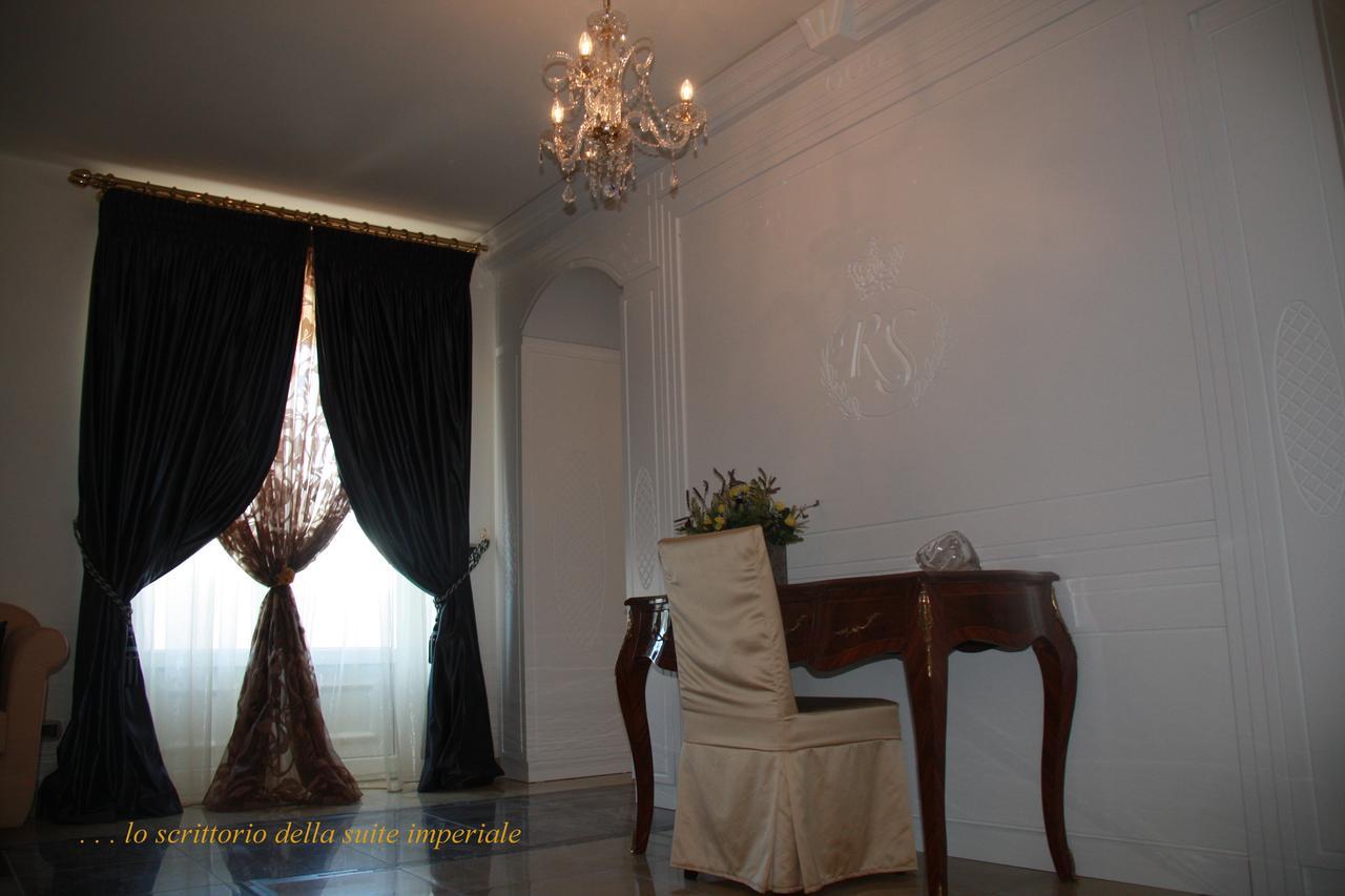 Regina Di Saba - Hotel Villa Per Ricevimenti Grottaminarda Extérieur photo