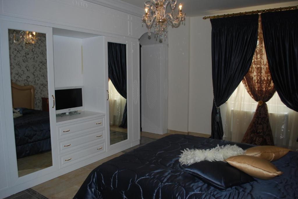 Regina Di Saba - Hotel Villa Per Ricevimenti Grottaminarda Extérieur photo